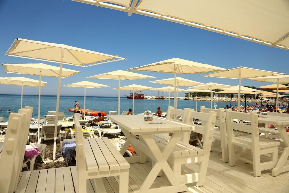 Olimpos Beach Hotel By Rrh&R Kemer Exterior photo